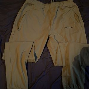 Alphalete Premium Joggers Sz. L